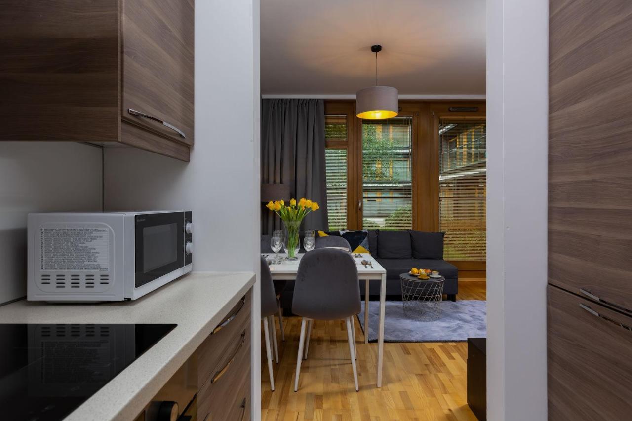 Kolejowa Apartments Warsaw By Noclegi Renters Esterno foto