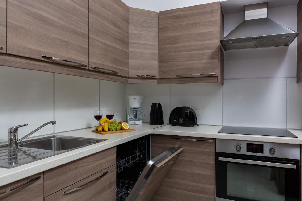 Kolejowa Apartments Warsaw By Noclegi Renters Esterno foto