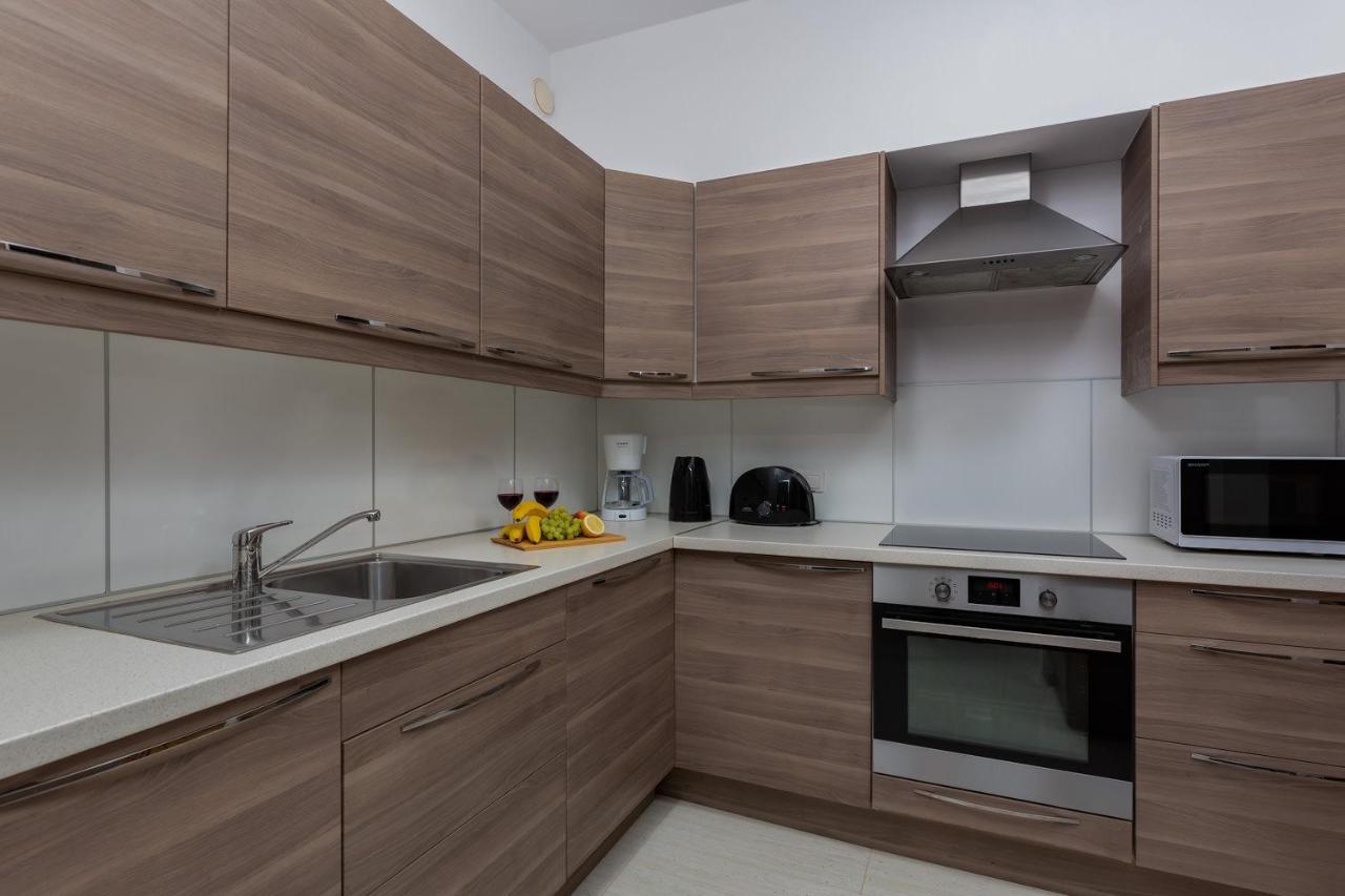 Kolejowa Apartments Warsaw By Noclegi Renters Esterno foto
