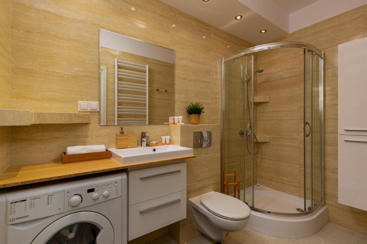 Kolejowa Apartments Warsaw By Noclegi Renters Esterno foto