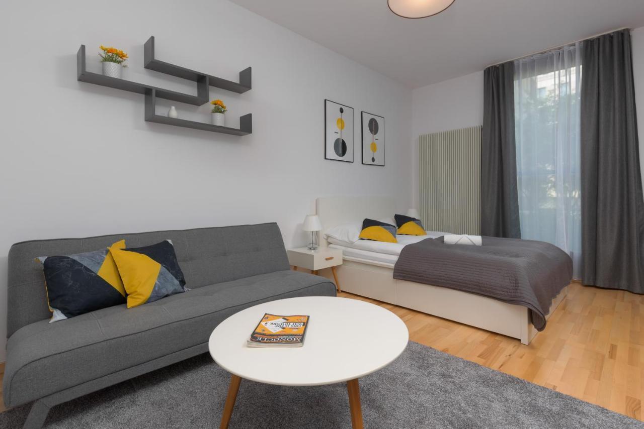 Kolejowa Apartments Warsaw By Noclegi Renters Esterno foto